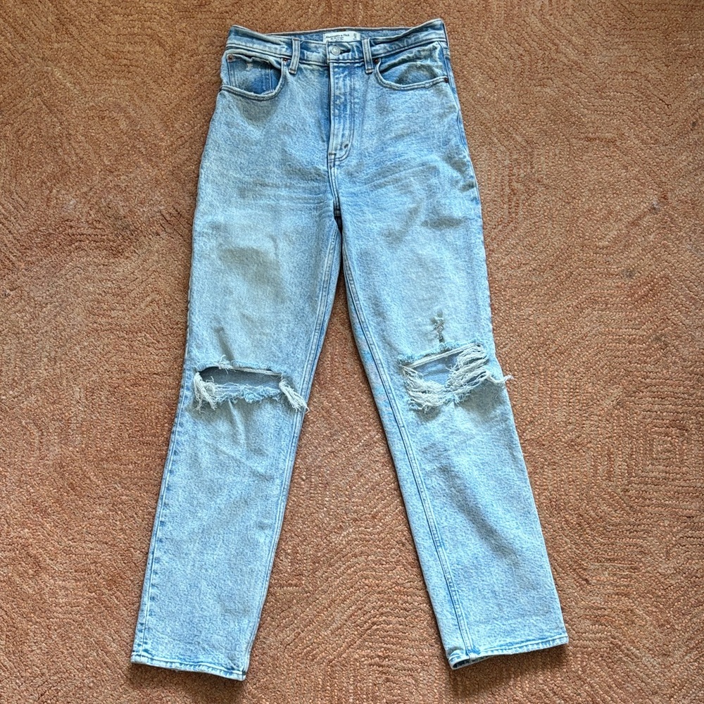 Abercrombie & Fitch Light Blue '90s Straight Jeans